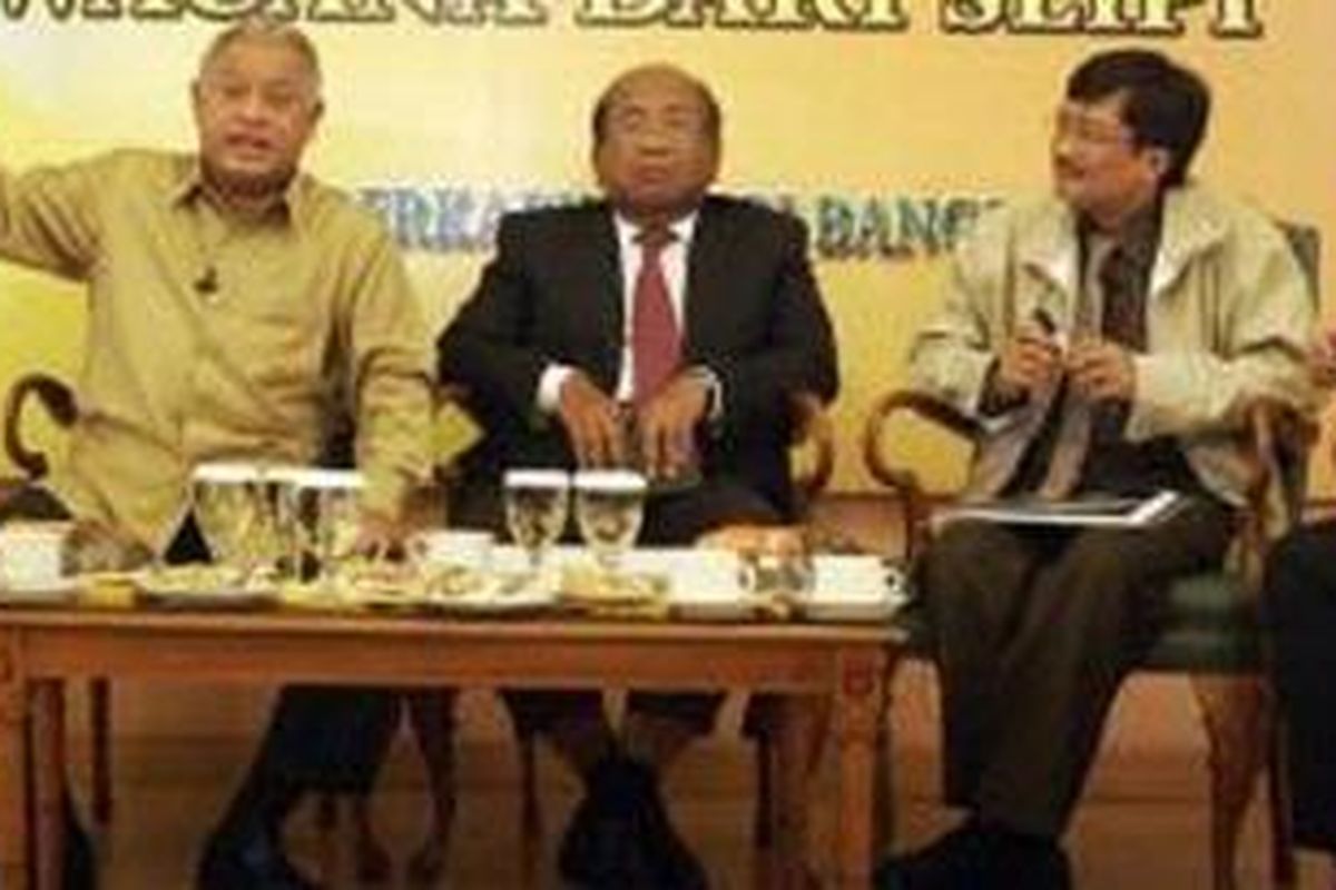 Rudi Rubiandini (kanan)