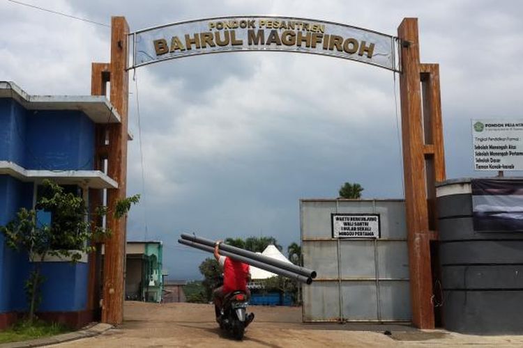 Suasana di Pondok Bahrul Maghfiroh, Kota Malang, Selasa (24/1/2017)