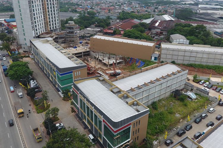 BBC @Jatake Tangerang sendiri merupakan proyek superblok seluas 3,4 hektar yang merangkum berbagai jenis properti, antara lain berupa ruko, hotel, dan apartemen.