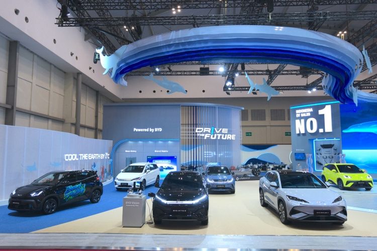 BYD Indonesia mencatat penjualan lebih dari 54.100 unit sepanjang Januari hingga Desember 2025. Dengan capaian tersebut, BYD mampu menguasai sekitar separuh pangsa pasar dari total penjualan EV nasional.