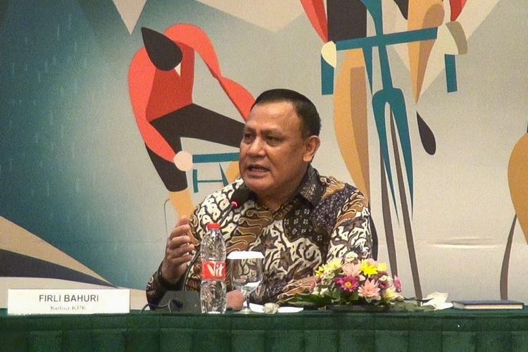 Ketua Komisi Pemberantasan Korupsi (KPK) Firli Bahuri dalam rapat kerja KPK di Hotel Sheraton Mustika Yogyakarta, Kamis (28/10/2021)
