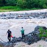 Terjebak di Tengah Sungai yang Meluap, 2 Warga di Karangasem Dievakuasi Pakai Tali