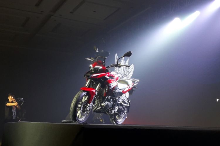 Benelli TRK 251 yang ditampilkan saat acara Global Launch tiga produk baru Benelli di Nusa Dua, Bali pada Sabtu (20/10/2018). 