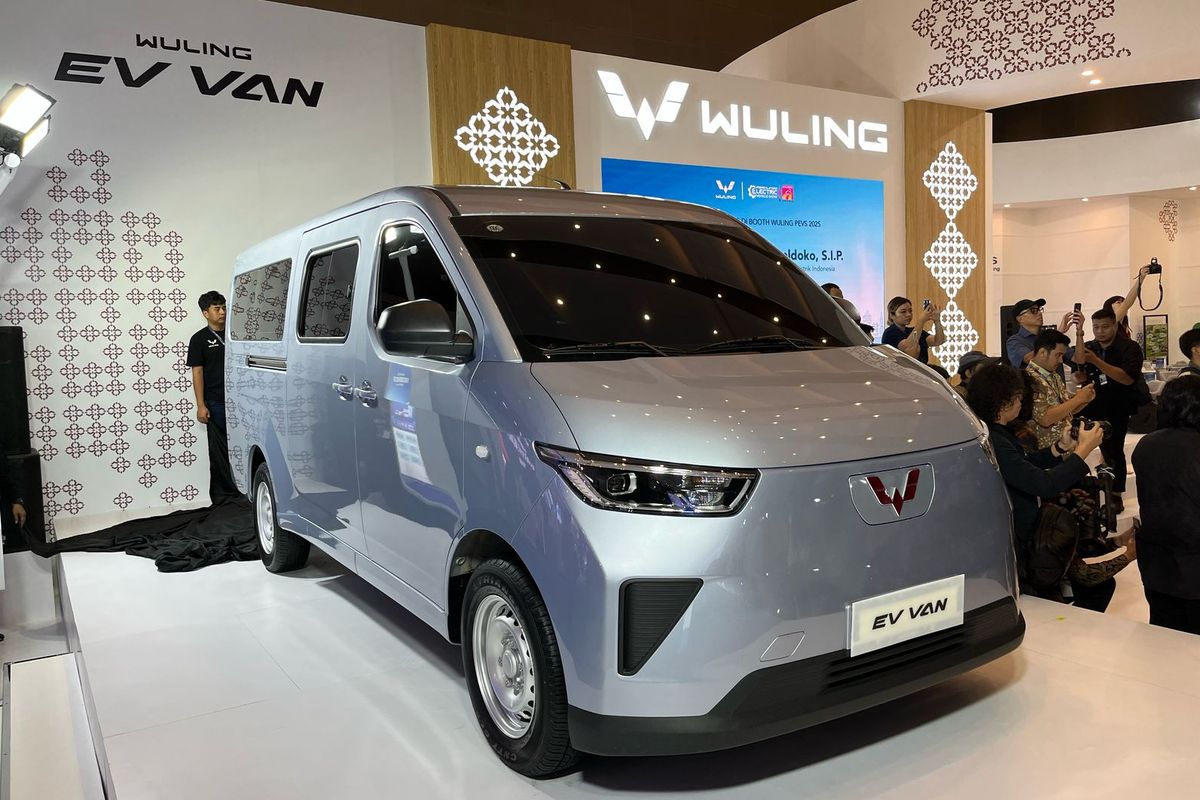 Wuling Yangguang EV di PEVS 2025
