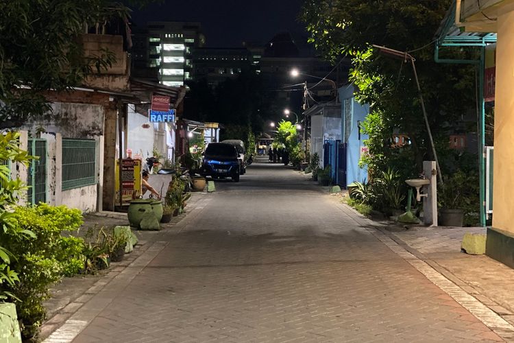 Signify baru saja menuntaskan pemasangan lampu di Kampung Siwalankerto di Surabaya, Jawa Timur, melalui program Kampung Terang Hemat Energi (KTHE).