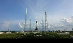 Satelit Satria-1 Sukses Meluncur, Buka Isolasi Komunikasi Daerah 3T di Kepri