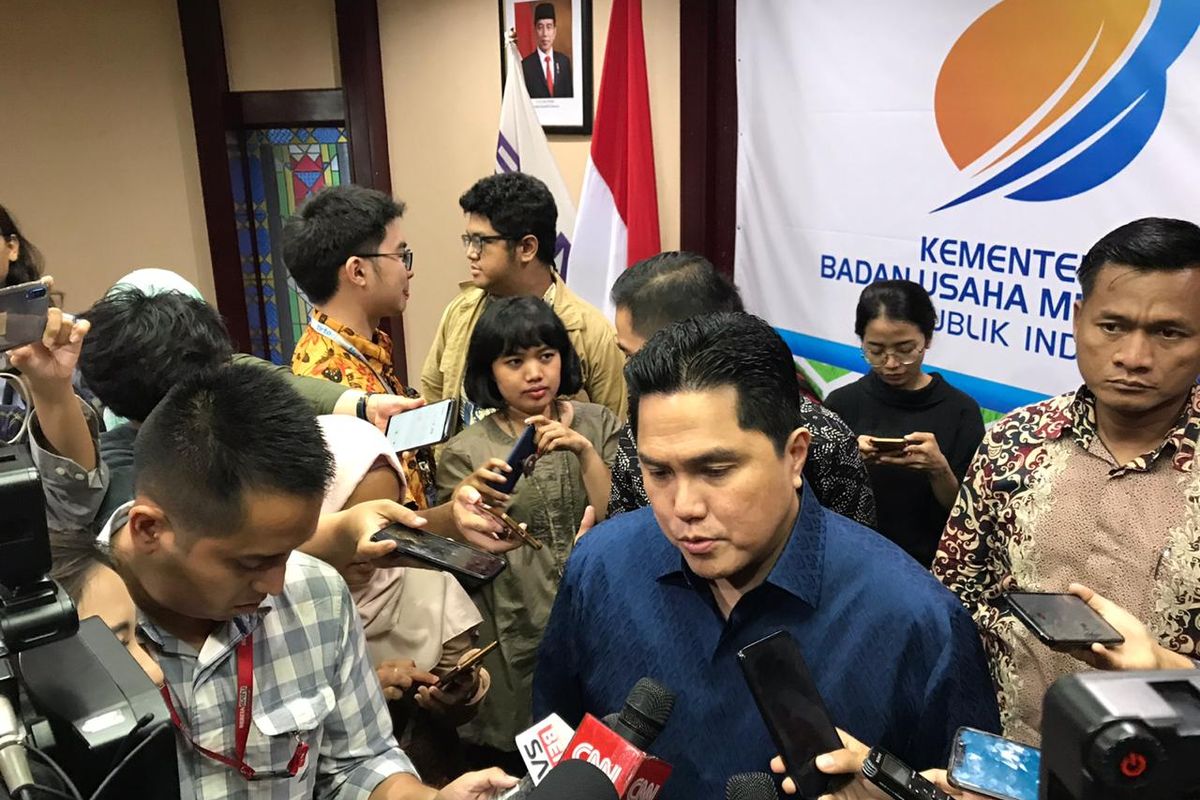 Menteri Badan Usaha Milik Negara (BUMN) Erick Thohir di Kementerian BUMN, Jakarta, Jumat (21/2/2020).