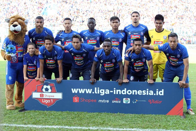 Pemain inti Arema FC pada Pekan 14 Liga 1 2019 melawan Persebaya SUrabaya yang berakhir dengan skor 4-0 di Stadion Kanjuruhan Kabupaten Malang, Jawa Timur, Kamis (14/08/2019) sore.