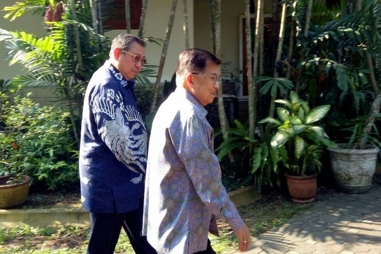 Wakil Presiden Jusuf Kalla meyambangi SBY