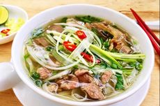 3 Cara Enak Makan Pho Vietnam dari Penjual, Icip Kaldu Orisinal