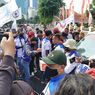 Tolak UMP Jatim yang Naik Rp 22.000, Buruh Kumpulkan Koin Rp 700 Per Orang untuk Gubernur