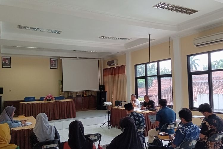 Dinas Kesehatan Ciamis mengadakan rapat persiapan pelaksanaan program Pemeriksaan Kesehatan Gratis.