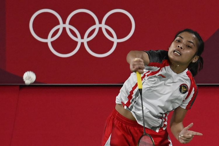 Gregoria Mariska Tunjung beraksi melawan Lianne Tan (Belgia) pada laga Grup M Olimpiade Tokyo 2020 di Musashino Forest Sports Plaza pada Rabu (28/7/2021).