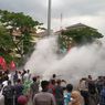 Tolak Kenaikan Harga BBM, Mahasiswa di Semarang Bakar Ban di Depan Kantor Ganjar Pranowo