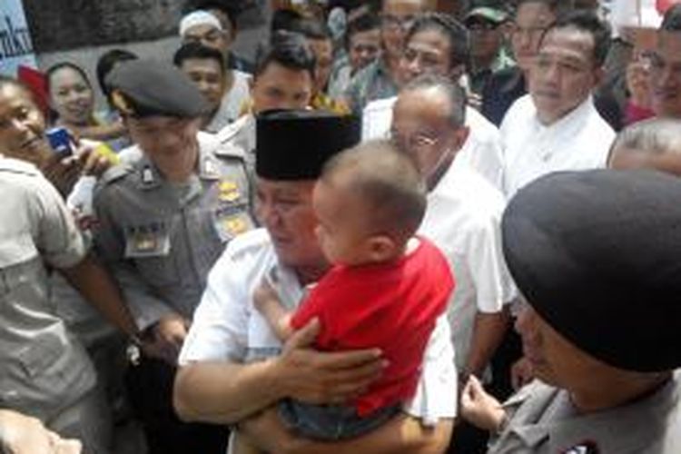 Calon Presiden RI, Prabowo Subianto, kampanye di Gang Belakang Pasar Anyar, Kelurahan Nyengseret, Kecamatan Astana Anyar, Kota Bandung, Kamis (4/6/2014).