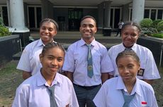 Cerita Bonsa, Siswa dari Papua Barat yang Ingin Jadi Ahli Ekonomi