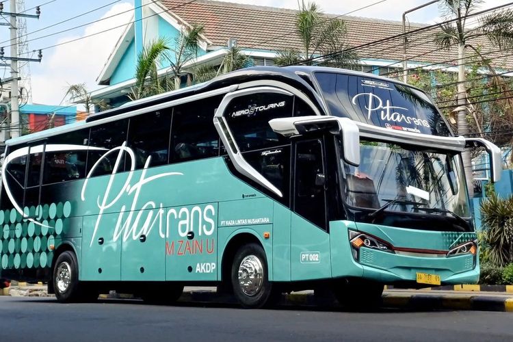 Bus baru PO Pita Trans