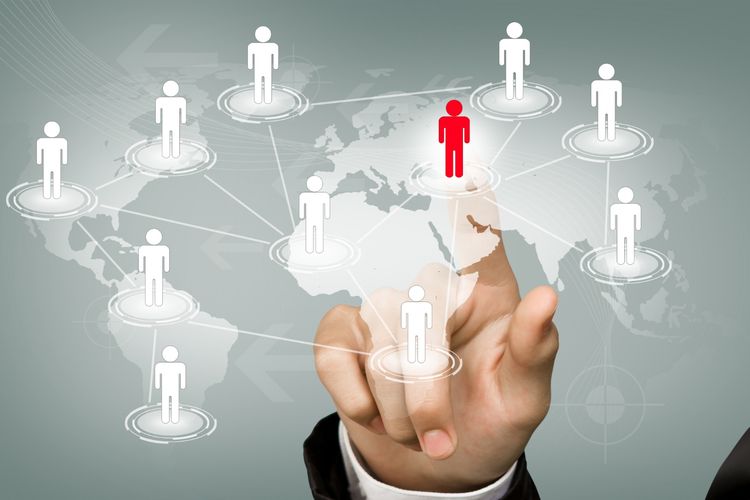 Ilustrasi outsourcing atau tenaga alih daya. 