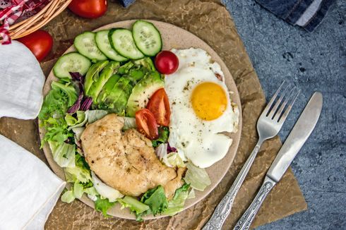 5 Tips Makan Sahur untuk Kendalikan Rasa Lapar