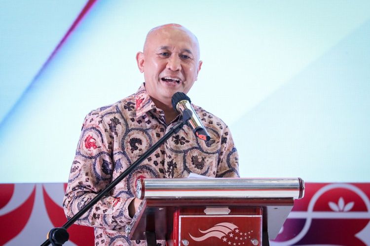 Menteri Koperasi dan UKM (MenKopUKM) Teten Masduki dalam Rakor Monitoring Implementasi Inpres Nomor 2 Tahun 2022 tentang Percepatan Peningkatan Penggunaan Produk Dalam Negeri (PDN), dan Produk UMKM-Koperasi.