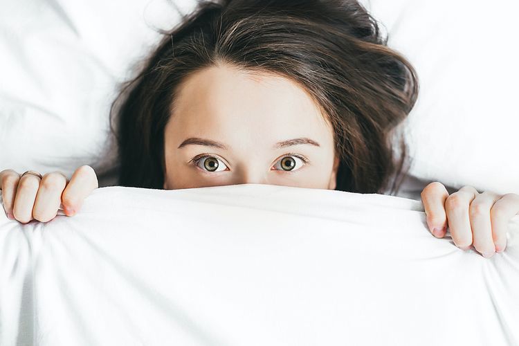 Insomnia ringan bisa diatasi dengan beberapa cara, salah satunya dengan melakukan ritual rutin menjelang waktu tidur.