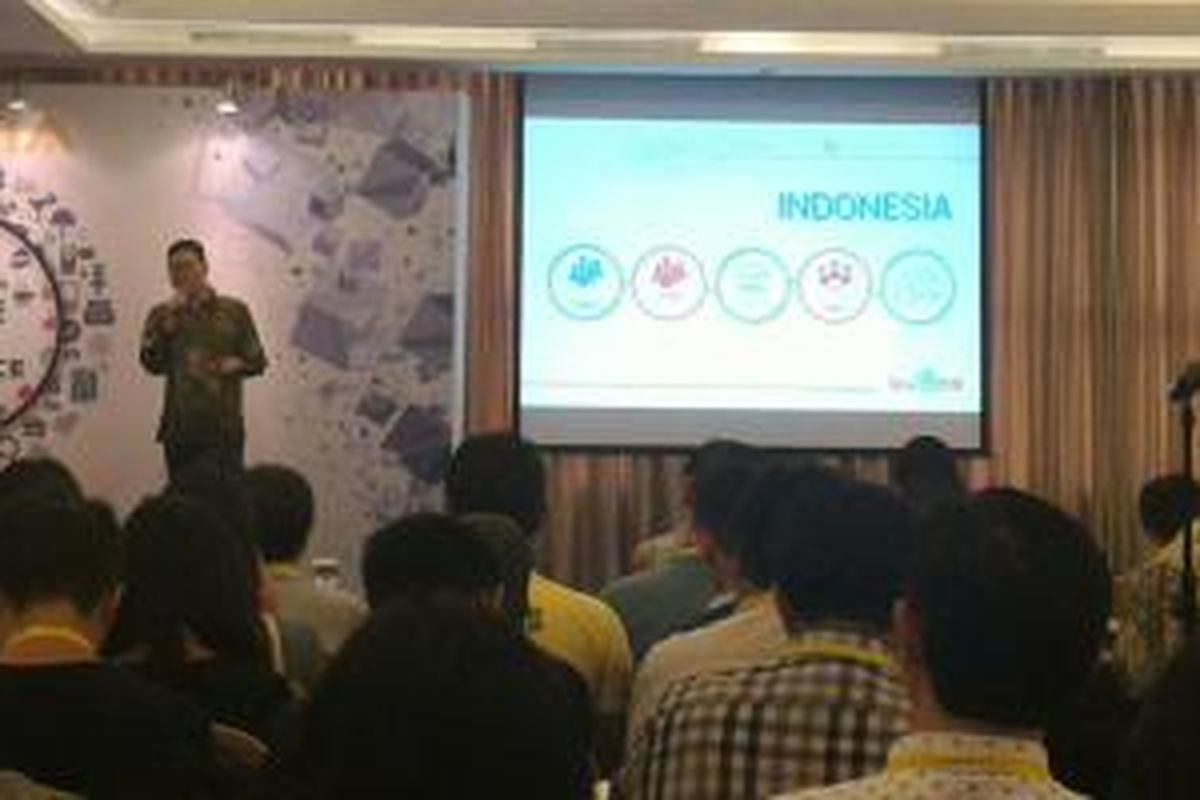 Director Baidu Indonesia Bao Jianlei saat memberikan paparannya di hadapan pesarta konferensi Mobile Game Conference