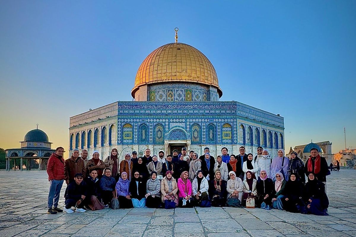 Elharamain Wisata. 