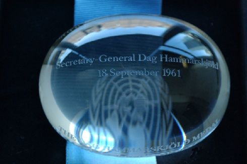 PBB Beri Medali Dag Hammarskjöld kepada Praka Julius.