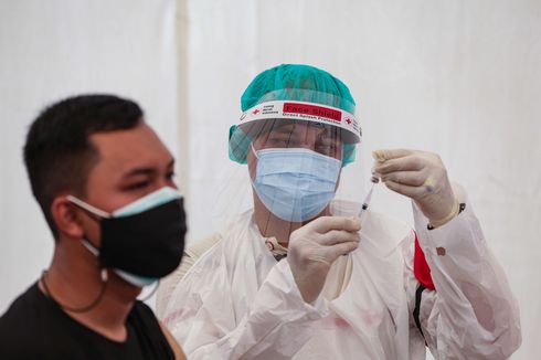 Rekor, 23.883 Orang Disuntik Vaksin Covid-19 Sehari di Kota Tangerang