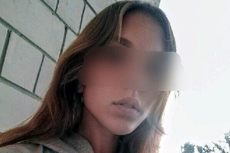 Gadis 15 tahun yang dilaporkan tewas disambar kereta setelah dikabarkan bermain ponsel di Belarus.