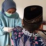 Pengalaman Guru di Malang Setelah Disuntik Vaksin Covid-19: Siap Belajar Tatap Muka