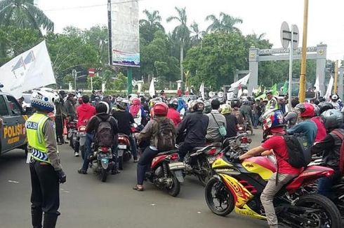Pemotor Jangan Nekat Menerobos Aksi Demo di Jakarta