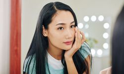 Ingin Hilangkan Mata Panda dan Garis Halus di Bawah Mata? Yuk, Coba Rangkaian Eye Treatment dari Peterson's Lab!