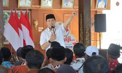 Kera Turun ke Lahan Pertanian, Bupati Jekek Ajak Masyarakat Kembalikan Ekosistem Hutan