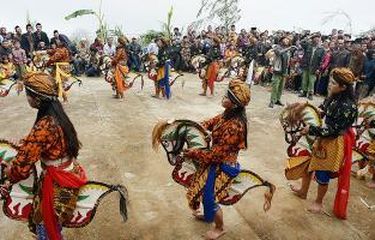 Tarian Ladang Kehidupan dari Gunung Halaman all - Kompas.com