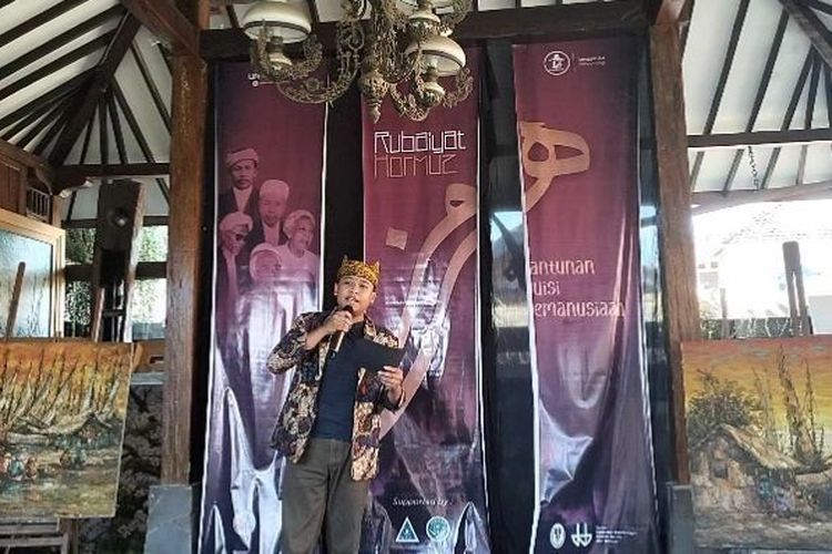 Dari Banyuwangi untuk Dunia: Puisi “Rubaiyat Hormuz” Suarakan Luka Kemanusiaan Timur Tengah