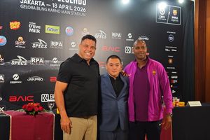 Sudah Tiba di Jakarta, Kluivert Batal Bela Barcelona Legends Vs DRX World Legends 
