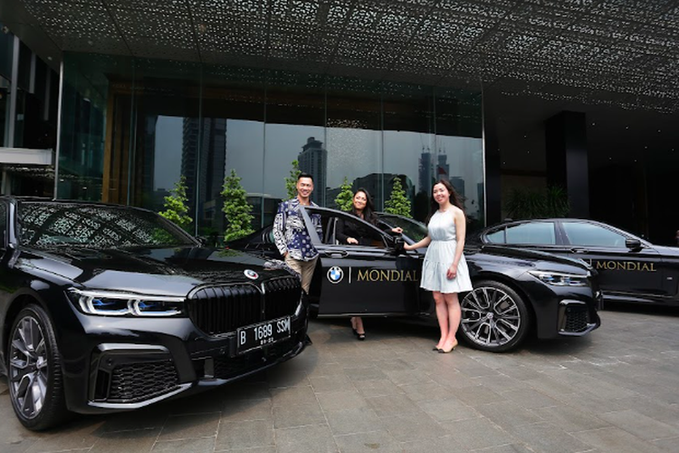 Mondial Anniversary ke-43 kolaborasi dengan BMW Indonesia