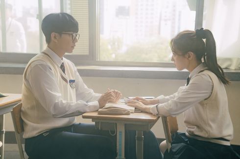 Lee Seung Gi dan Lee Se Young Pakai Seragam SMA di Drama Love According to the Law