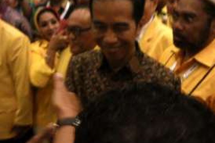 Presiden Joko Widodo saat menghadiri Munaslub Partai Golkar di Bali Nusa Dua Convention Center, Sabtu (14/5/2016) malam.