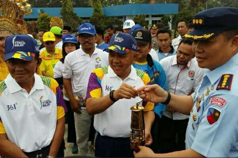 Api Obor Asian Games Tiba di Pekanbaru, Diarak Menuju Siak