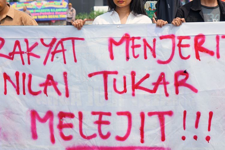 Beda Hari, Masyarakat Sipil di Surabaya Demo Hari Ini, Mahasiswa Rabu 