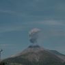 Gunung Lewotobi Meletus 3 Kali Pagi Ini, Tinggi Kolom Abu 2 Kilometer