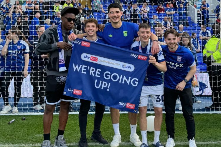 Ipswich Town Selangkah Lagi ke Premier League, Peran Elkan Baggott Masih Minim