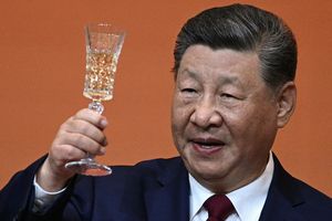 Xi Jinping Pecat 33 Pejabat Korup, Bersih-bersih Terbesar dalam Sejarah China