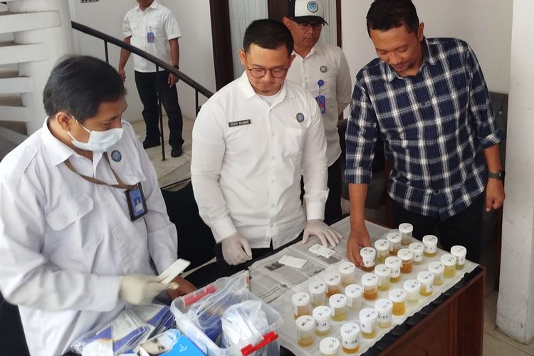 DPRD Banyuwangi Gelar Tes Urine, 12 Anggota Tak Hadir