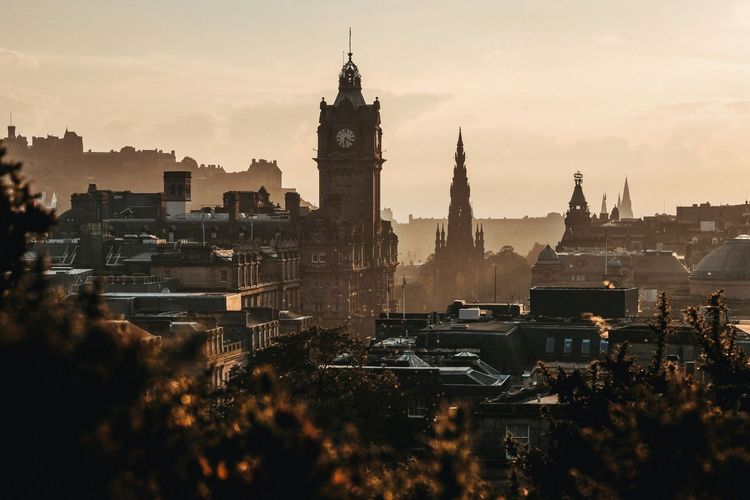 Edinburgh Jadi Kota Pertama di UK yang Terapkan Pajak Wisata, Ini Rinciannya