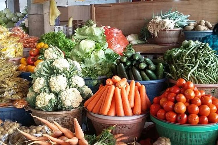 Pasar Bedugul, Kabupaten Tabanan, Bali. Bank Indonesia mewaspadai lonjakan harga pangan jelang bulan Puasa.