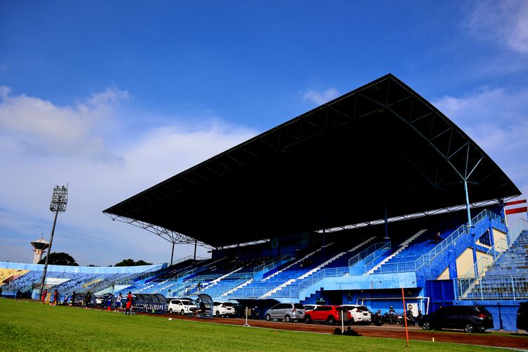 Homebase Arema FC, Stadion Kanjuruhan Kabupaten Malang.