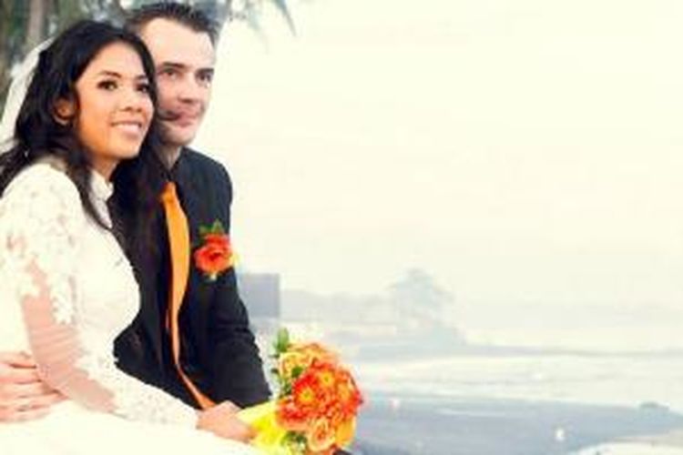 Resepsi pernikahan Ida Setiyani dan Marc Meier di Bali.